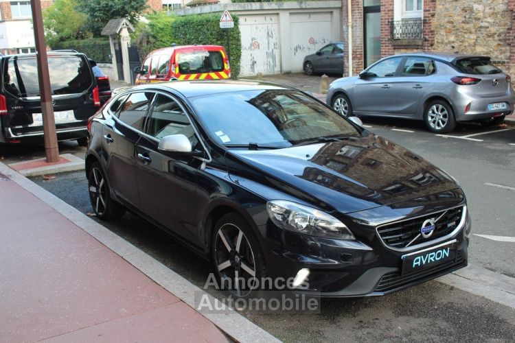 Volvo V40 II D3 150 R-DESIGN GEARTRONIC 6 - <small></small> 14.990 € <small>TTC</small> - #19