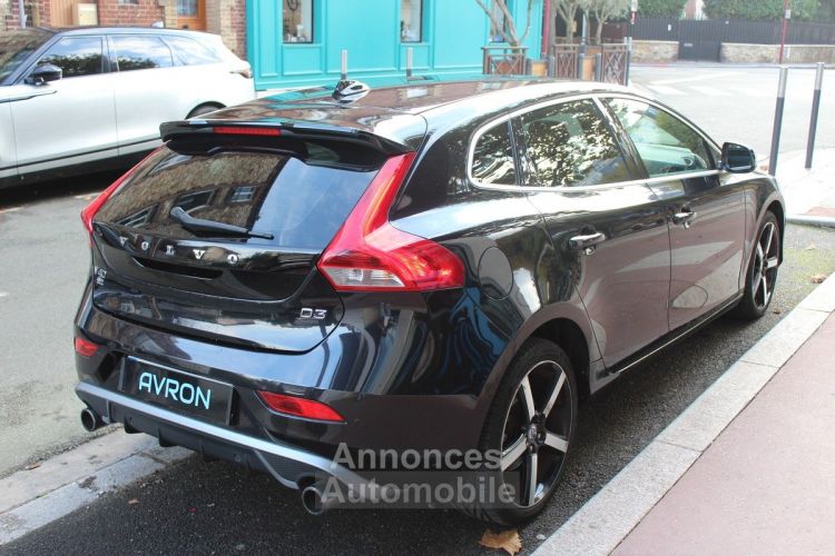 Volvo V40 II D3 150 R-DESIGN GEARTRONIC 6 - <small></small> 14.990 € <small>TTC</small> - #21