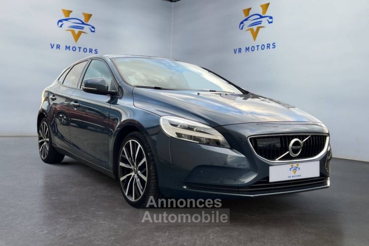 Volvo V40 II D3 AdBlue 150ch Signature Edition Geartronic *SUIVI VOLVO* - <small></small> 20.490 € <small>TTC</small> - #1