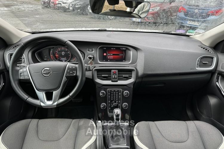 Volvo V40 II T2 122ch Edition Geartronic - <small></small> 18.990 € <small>TTC</small> - #10