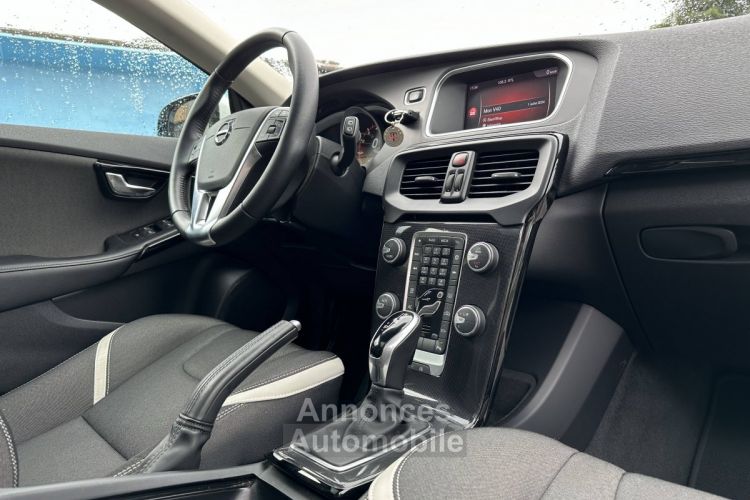 Volvo V40 II T2 122ch Edition Geartronic - <small></small> 18.990 € <small>TTC</small> - #11