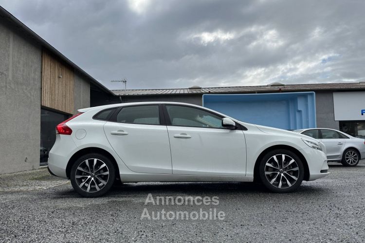 Volvo V40 II T2 122ch Edition Geartronic - <small></small> 18.990 € <small>TTC</small> - #24