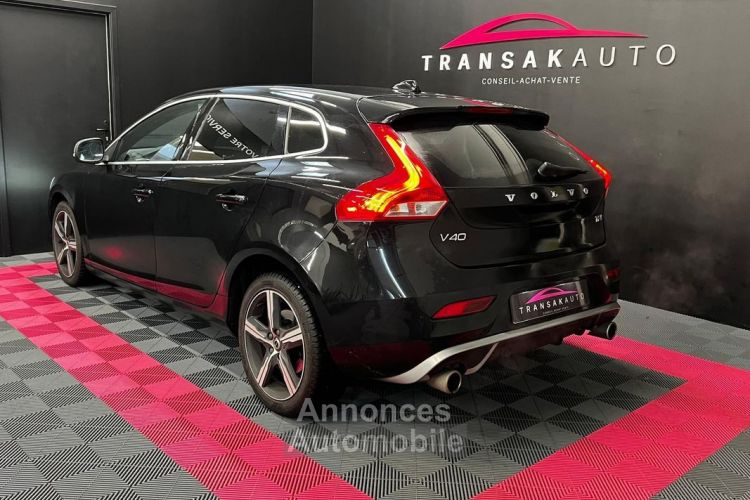 Volvo V40 T2 122 ch Geartronic 6 R-Design - <small></small> 13.990 € <small>TTC</small> - #3