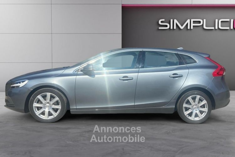 Volvo V40 T2 122 ch Inscription - <small></small> 16.490 € <small>TTC</small> - #4