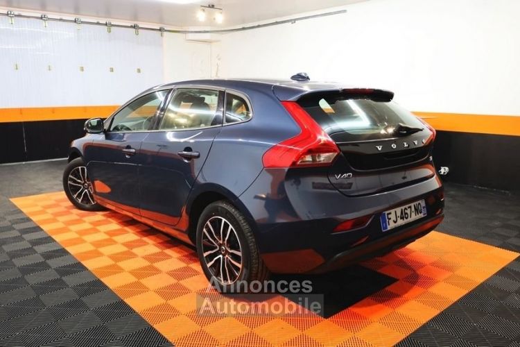 Volvo V40 T2 122CH BUSINESS 7CV - <small></small> 16.990 € <small>TTC</small> - #3