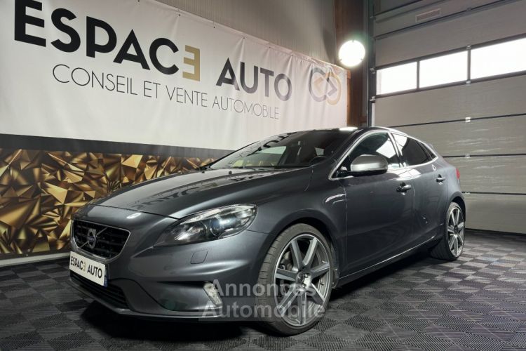 Volvo V40 T5 2.5 R-DESIGN 320 HEICO GEARTRONIC A - <small></small> 22.990 € <small>TTC</small> - #1