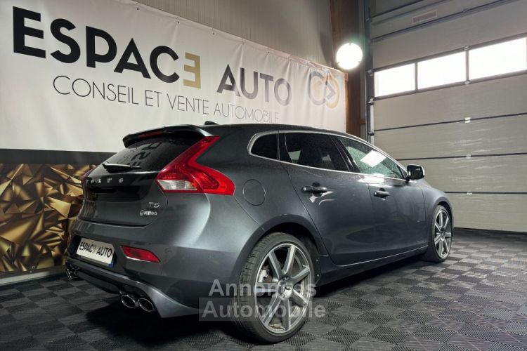 Volvo V40 T5 2.5 R-DESIGN 320 HEICO GEARTRONIC A - <small></small> 22.990 € <small>TTC</small> - #5