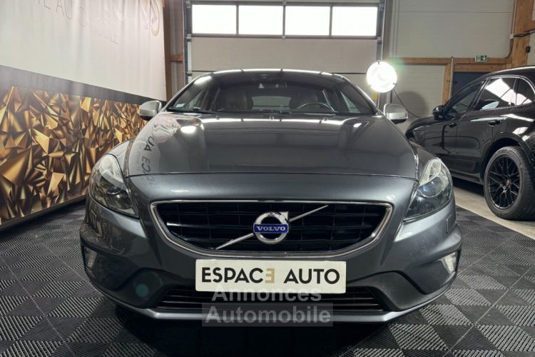 Volvo V40 T5 2.5 R-DESIGN 320 HEICO GEARTRONIC A - <small></small> 22.990 € <small>TTC</small> - #8