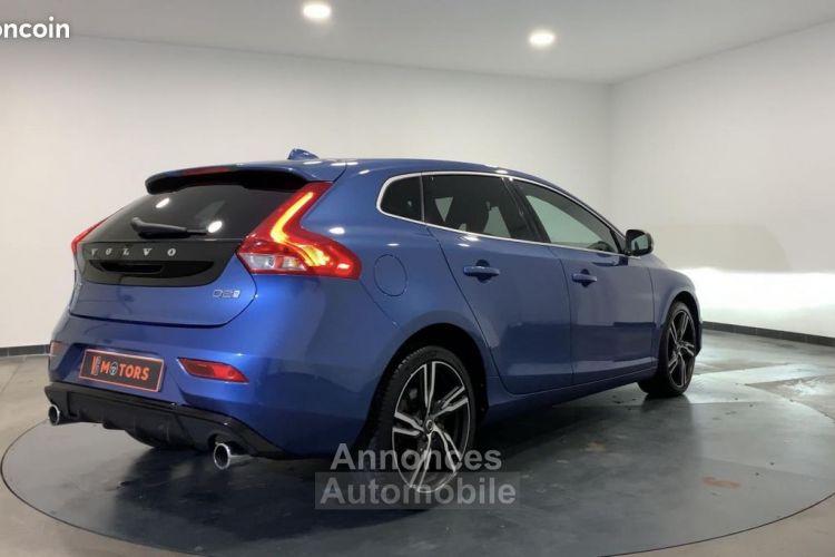 Volvo V40 V 40 D2 R-DESIGN - <small></small> 12.990 € <small>TTC</small> - #5