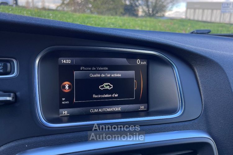 Volvo V40 Volvo V40 D3 150 R-DESIGN GEARTRONIC 6 – Régulateur De Vitesse – Bluetooth – Clim Auto. – Révision Faite – Garantie 12 Mois - Prix sur Demande - #11