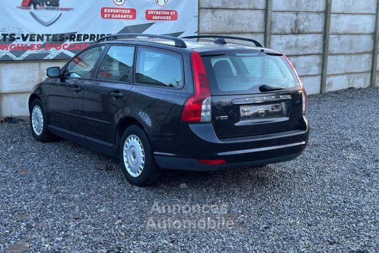 Volvo V50 110 CH DIESEL - <small></small> 3.990 € <small>TTC</small> - #3