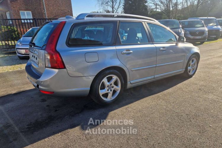 Volvo V50 1.6 D2 Summum - <small></small> 4.450 € <small>TTC</small> - #4