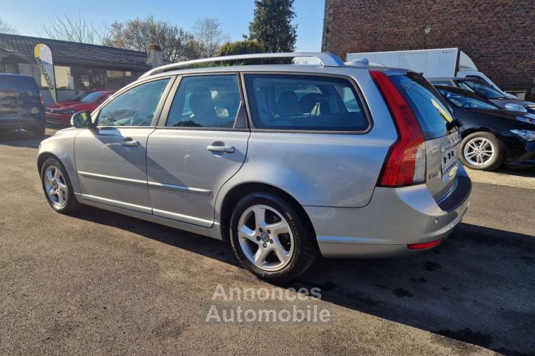 Volvo V50 1.6 D2 Summum - <small></small> 4.450 € <small>TTC</small> - #6