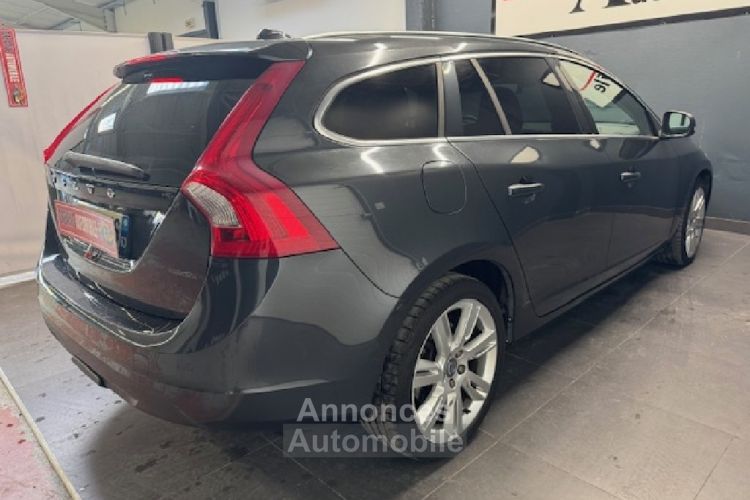 Volvo V60 1.6 D2 115 CV Momentum Business - <small></small> 9.500 € <small>TTC</small> - #5