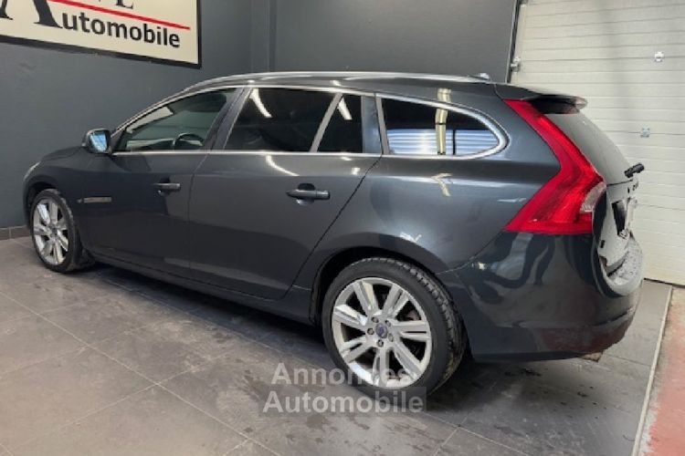 Volvo V60 1.6 D2 115 CV Momentum Business - <small></small> 9.500 € <small>TTC</small> - #6