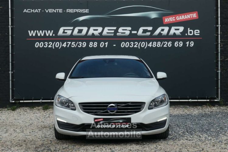 Volvo V60 2.0 D2 Dynamic Edition 1 ER PROP.-CUIR-GPS-G.1AN - <small></small> 10.990 € <small>TTC</small> - #2