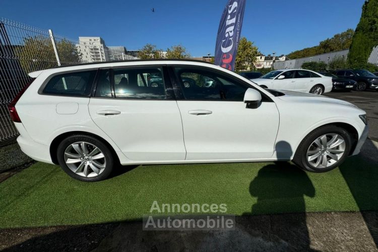 Volvo V60 2.0 D3 150 MOMENTUM - <small></small> 24.990 € <small>TTC</small> - #4