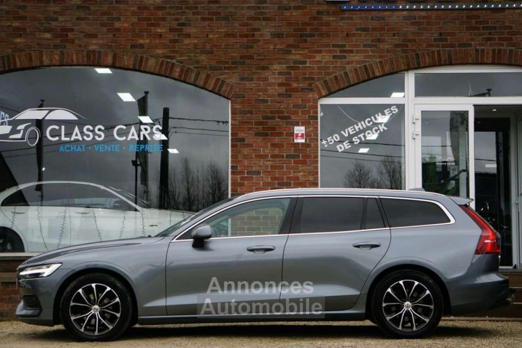 Volvo V60 2.0 D3 Momentum COCKPIT NAVI RADAR CLIMTRONIC 6DT - <small></small> 21.990 € <small>TTC</small> - #6