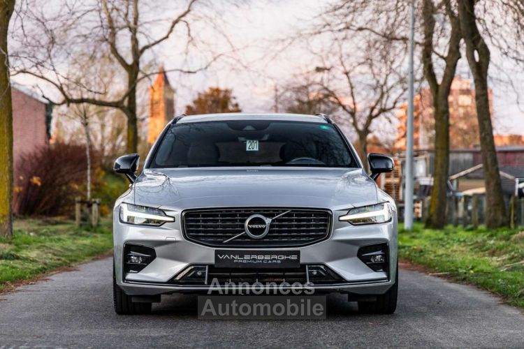 Volvo V60 2.0 D3 R-Design - <small></small> 24.995 € <small>TTC</small> - #2