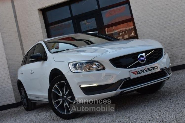 Volvo V60 2.0D Cross Country - <small></small> 13.950 € <small>TTC</small> - #3