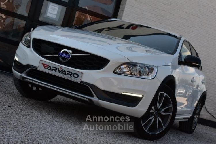 Volvo V60 2.0D Cross Country - <small></small> 13.950 € <small>TTC</small> - #6