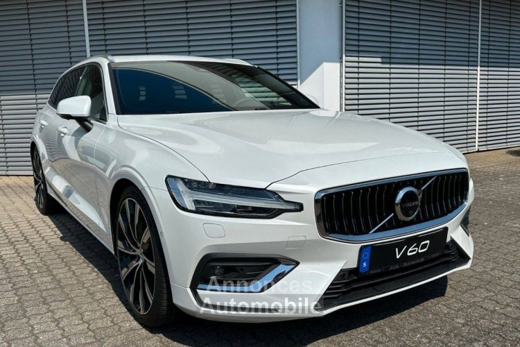 Volvo V60 B4 197ch Plus Style Dark Geartronic 8 - <small></small> 41.990 € <small>TTC</small> - #5