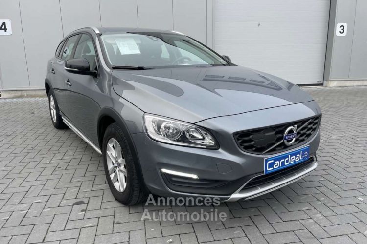 Volvo V60 Cross Country 2.0 D3 Kinetic-GPS-CLIM-. GARANTIE.12.MOIS - <small></small> 15.990 € <small>TTC</small> - #1