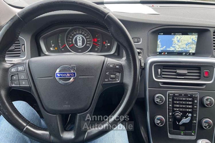 Volvo V60 Cross Country 2.0 D3 Kinetic-GPS-CLIM-. GARANTIE.12.MOIS - <small></small> 15.990 € <small>TTC</small> - #10