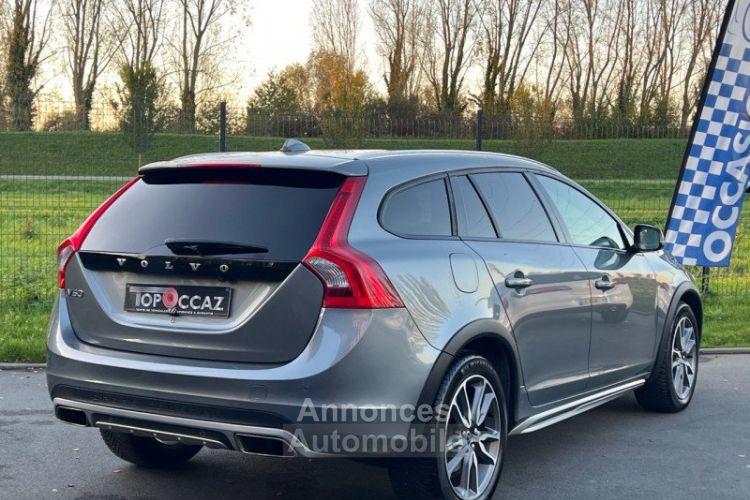 Volvo V60 CROSS COUNTRY D3 2L TDI 150CH XENIUM 12/2015 - TOIT OUVRANT - CAMERA - CUIR - <small></small> 13.990 € <small>TTC</small> - #3