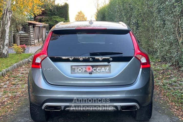 Volvo V60 CROSS COUNTRY D3 2L TDI 150CH XENIUM 12/2015 - TOIT OUVRANT - CAMERA - CUIR - <small></small> 13.990 € <small>TTC</small> - #7