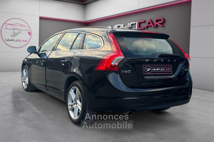 Volvo V60 D2 115 ch StopStart Momentum - <small></small> 10.990 € <small>TTC</small> - #6