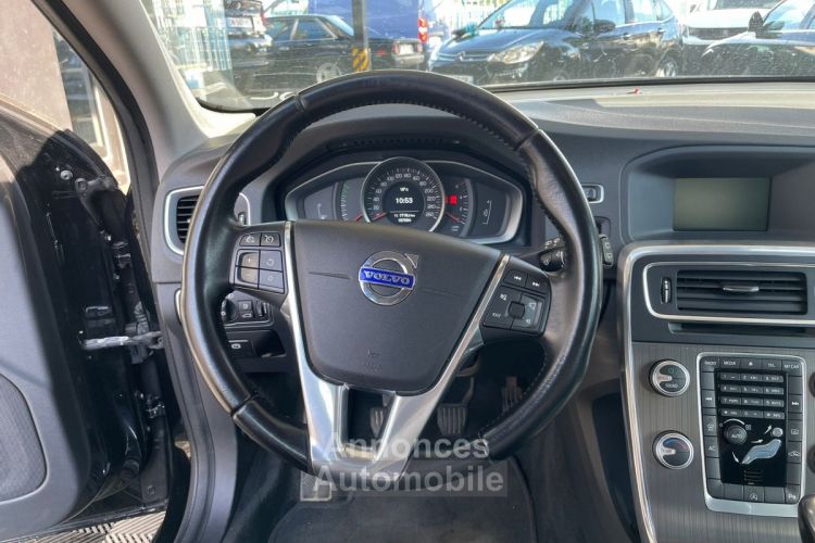 Volvo V60 D2 120 ch Stop&Start Kinetic - <small></small> 11.490 € <small>TTC</small> - #8