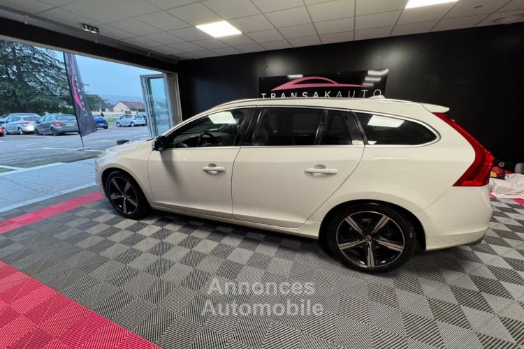 Volvo V60 D3 150 ch StopStart Geartronic 6 R-Design - <small></small> 14.990 € <small>TTC</small> - #2