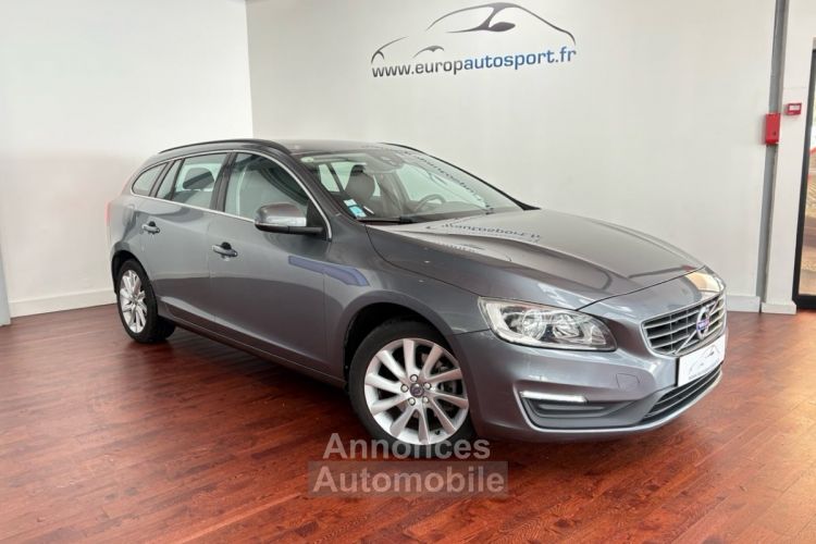 Volvo V60 D3 150CH MOMENTUM - <small></small> 12.690 € <small>TTC</small> - #1