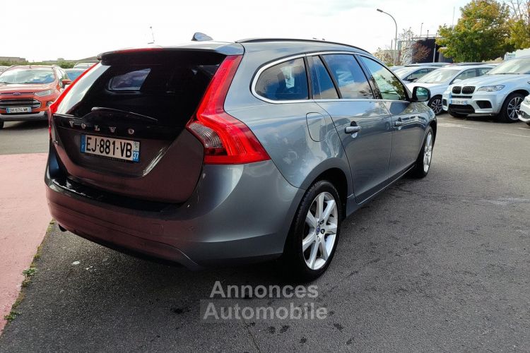 Volvo V60 d3 184007 KMS - <small></small> 10.990 € <small>TTC</small> - #8