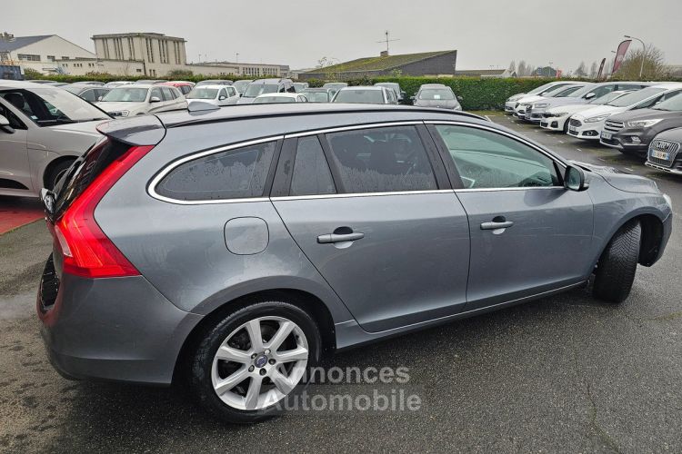 Volvo V60 d3 187001kms - <small></small> 9.490 € <small>TTC</small> - #6