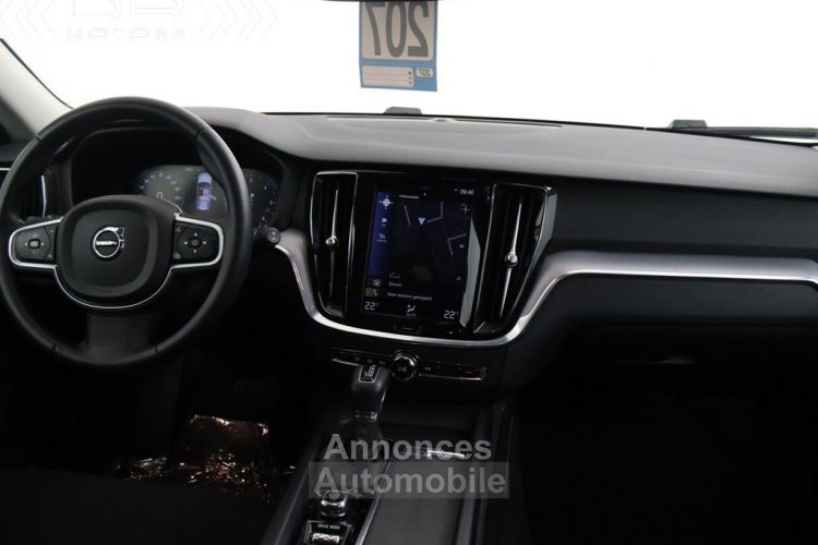 Volvo V60 D3 Geartronic MOMENTUM PRO - LED NAVI TREKHAAK MIRROR LINK SLECHTS 37.219km - <small></small> 26.495 € <small>TTC</small> - #16