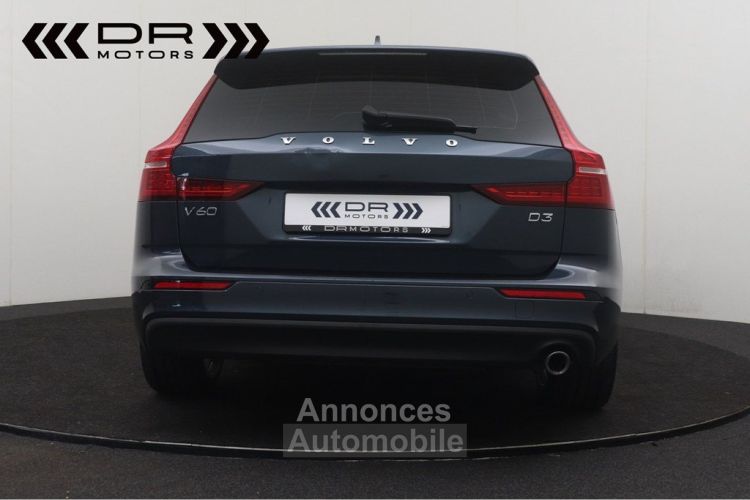 Volvo V60 D3 MOMENTUM - LEDER LED NAVI MIRRORLINK KEYLESS ENTRY TREKHAAK - <small></small> 27.495 € <small>TTC</small> - #6