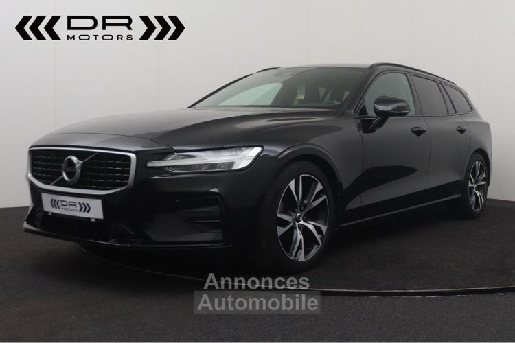 Volvo V60 D3 R DESIGN - LEDER LED APPLE CARPLAY / ANDROID TOPSTAAT - <small></small> 22.495 € <small>TTC</small> - #1