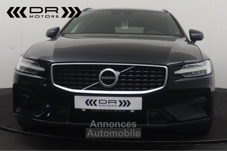 Volvo V60 D3 R DESIGN - LEDER LED APPLE CARPLAY / ANDROID TOPSTAAT - <small></small> 22.495 € <small>TTC</small> - #8