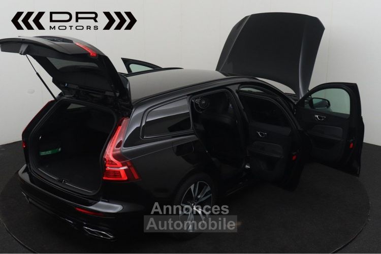 Volvo V60 D3 R DESIGN - LEDER LED APPLE CARPLAY / ANDROID TOPSTAAT - <small></small> 22.495 € <small>TTC</small> - #10