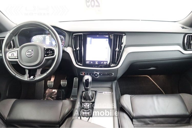 Volvo V60 D3 R DESIGN - LEDER LED APPLE CARPLAY / ANDROID TOPSTAAT - <small></small> 22.495 € <small>TTC</small> - #16