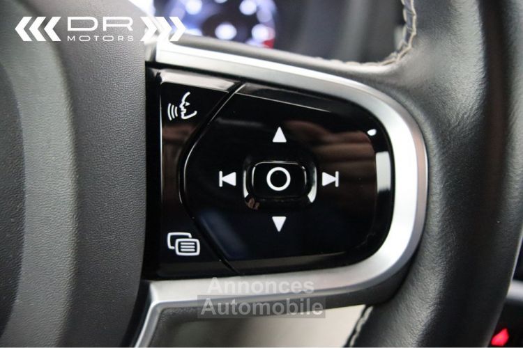 Volvo V60 D3 R DESIGN - LEDER LED APPLE CARPLAY / ANDROID TOPSTAAT - <small></small> 22.495 € <small>TTC</small> - #33