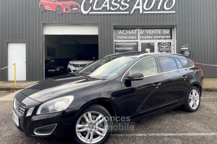 Volvo V60 D5 215 cv SE LUXE NAV 2.4 TD BVM-6 TBE - <small></small> 13.990 € <small>TTC</small> - #2