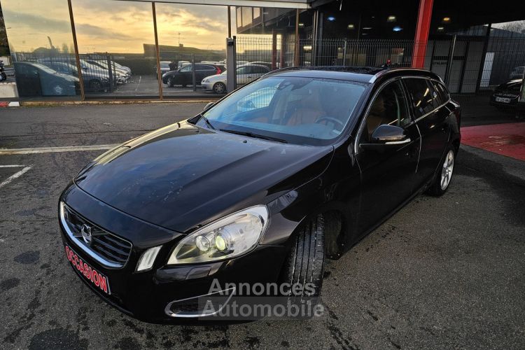 Volvo V60 d5 awd 195001KMS - <small></small> 10.990 € <small>TTC</small> - #9