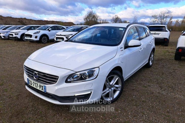 Volvo V60 D6 Twin Engine AWD Momentum Business Geartronic - <small></small> 15.000 € <small>TTC</small> - #2