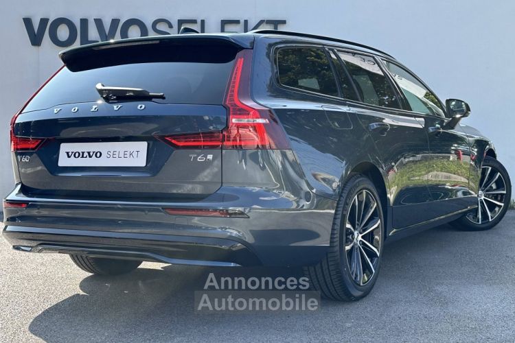 Volvo V60 T6 AWD Hybride Rechargeable 253 ch + 145 ch Geartronic 8 Plus Style Dark - <small></small> 58.900 € <small>TTC</small> - #2