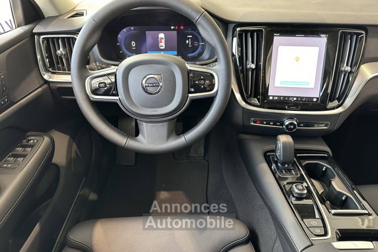 Volvo V60 T6 AWD Hybride Rechargeable 253 ch + 145 ch Geartronic 8 Plus Style Dark - <small></small> 58.900 € <small>TTC</small> - #5