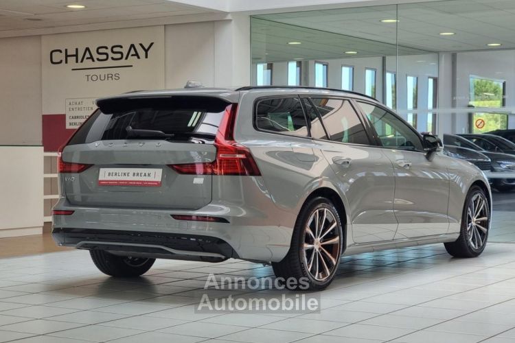 Volvo V60 T6 AWD Recharge - 253+145 - BVA Geartronic BREAK Ultimate Style Dark - <small></small> 62.900 € <small></small> - #2