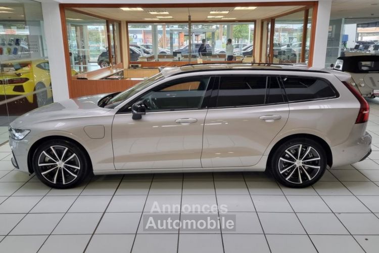 Volvo V60 T6 AWD Recharge - 253+145 - BVA Geartronic BREAK Ultimate Style Dark - <small></small> 62.900 € <small></small> - #32